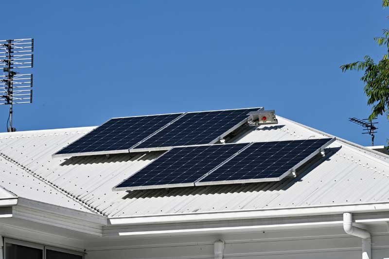 midge point solar panel cleaning services